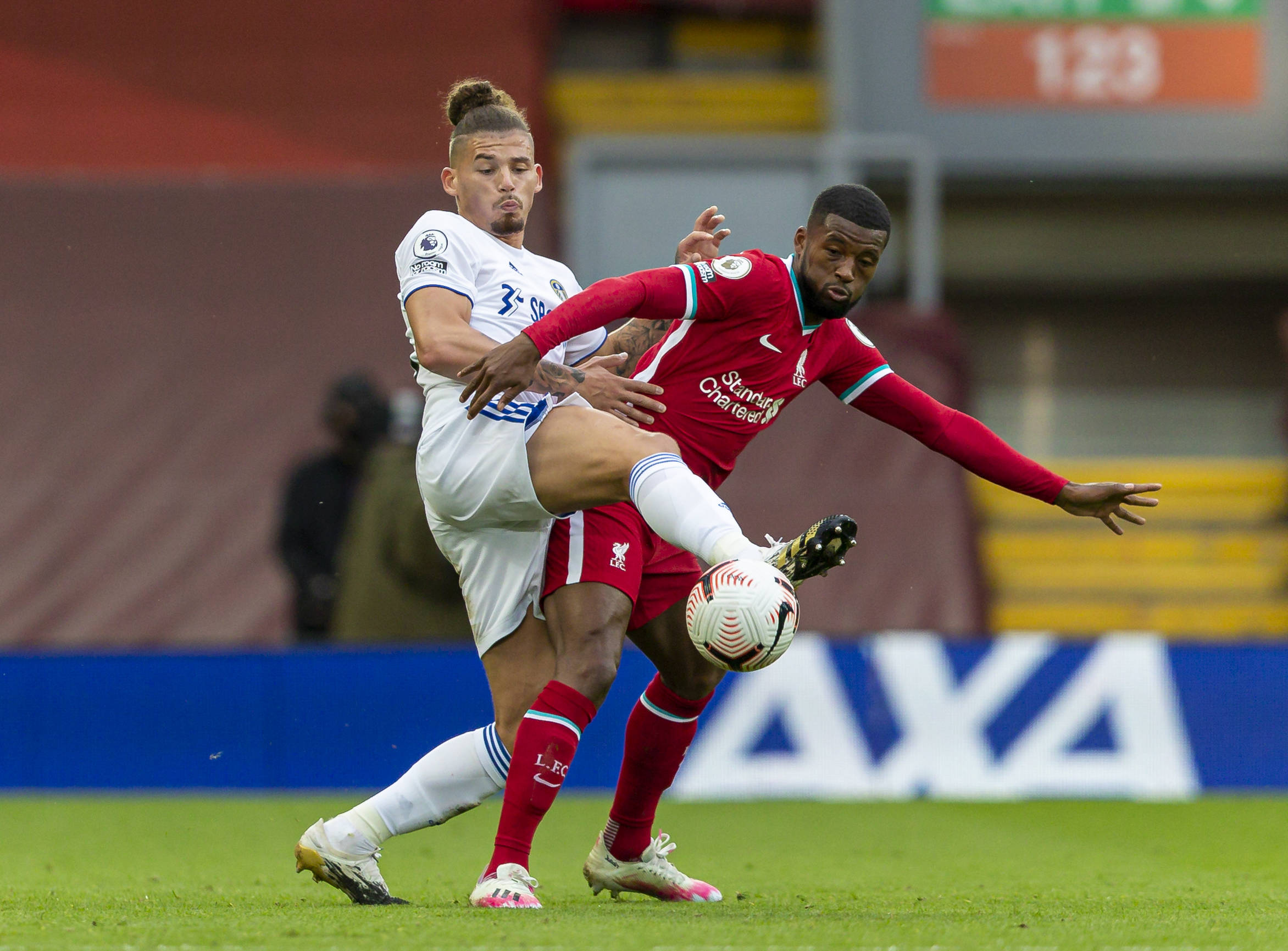 而是一名现 而是一名现