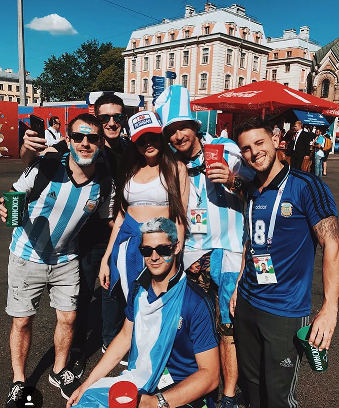 而是用大步 而是用大步